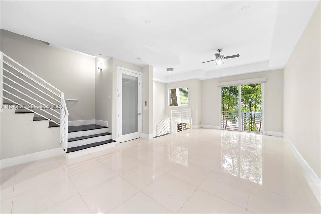 Investment property for sale in Fort Lauderdale, VA