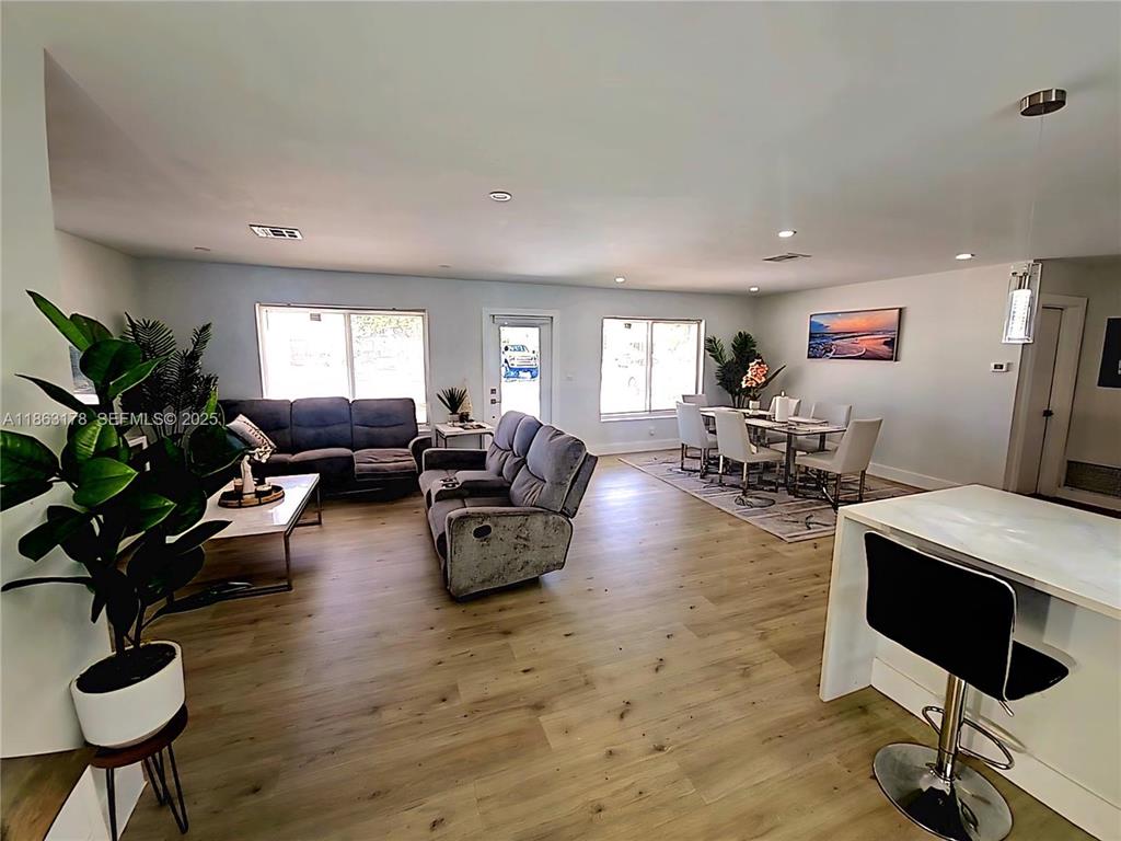 Investment property for sale in Fort Lauderdale, VA