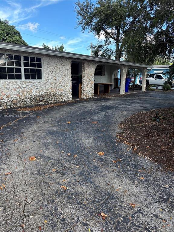 Investment property for sale in Hollywood, VA