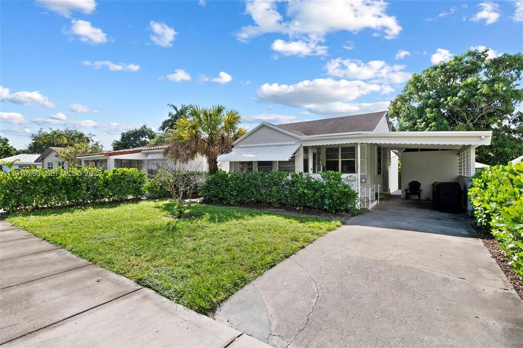 Investment property for sale in Hollywood, VA