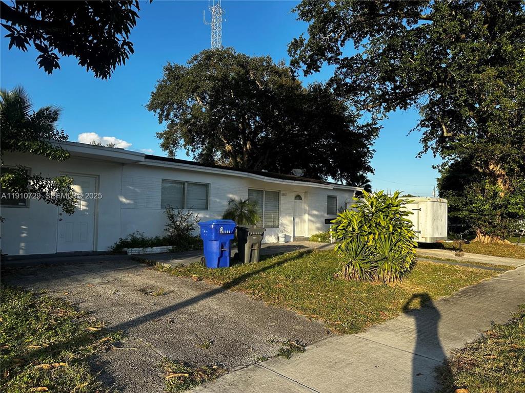 Investment property for sale in Hollywood, VA
