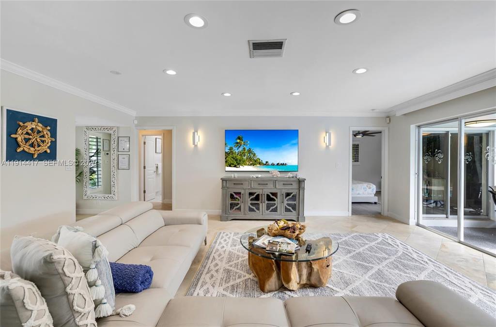 Investment property for sale in Fort Lauderdale, VA