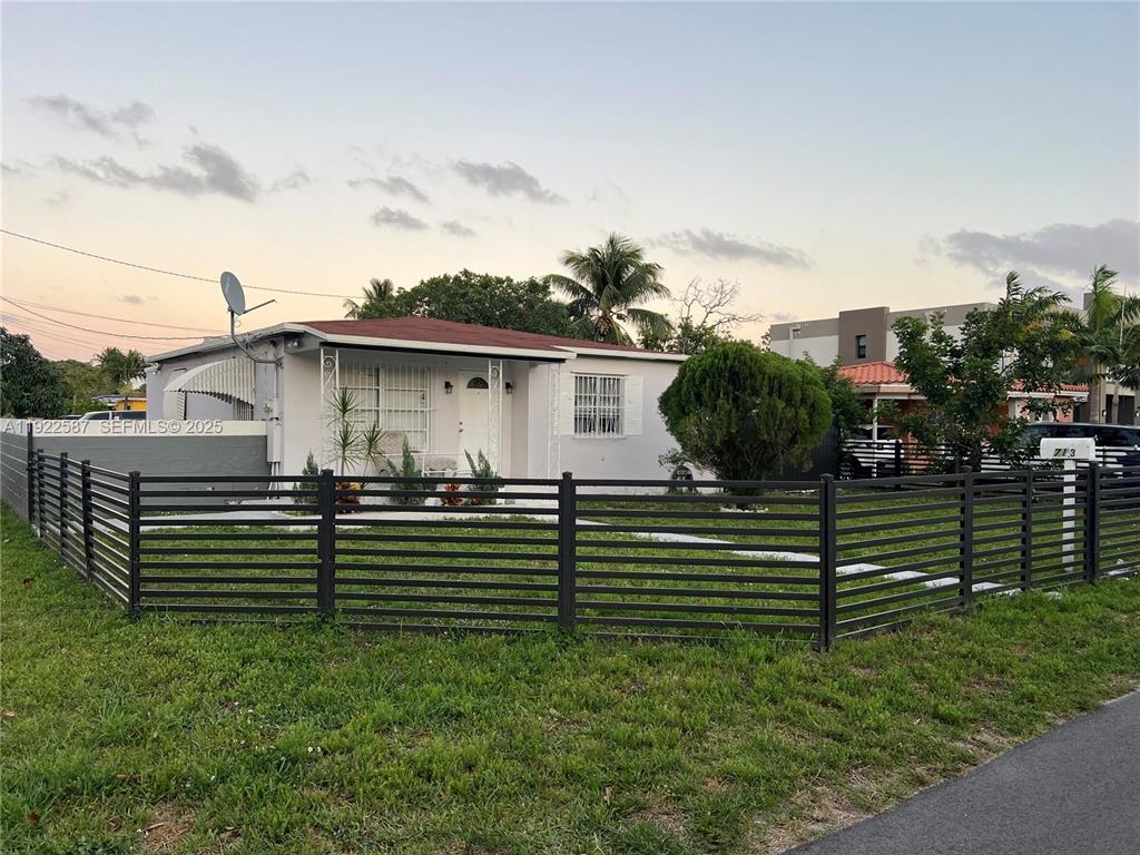 Investment property for sale in Hallandale Beach, VA