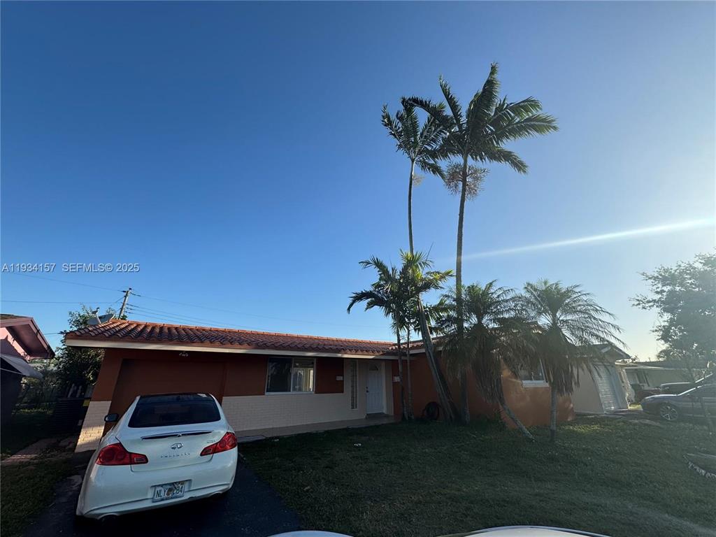 Investment property for sale in Pembroke Pines, VA