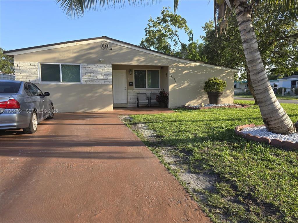 Investment property for sale in Pembroke Pines, VA