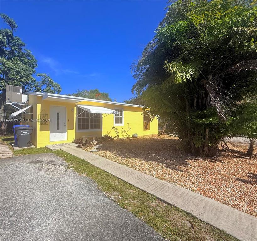 Investment property for sale in Hollywood, VA