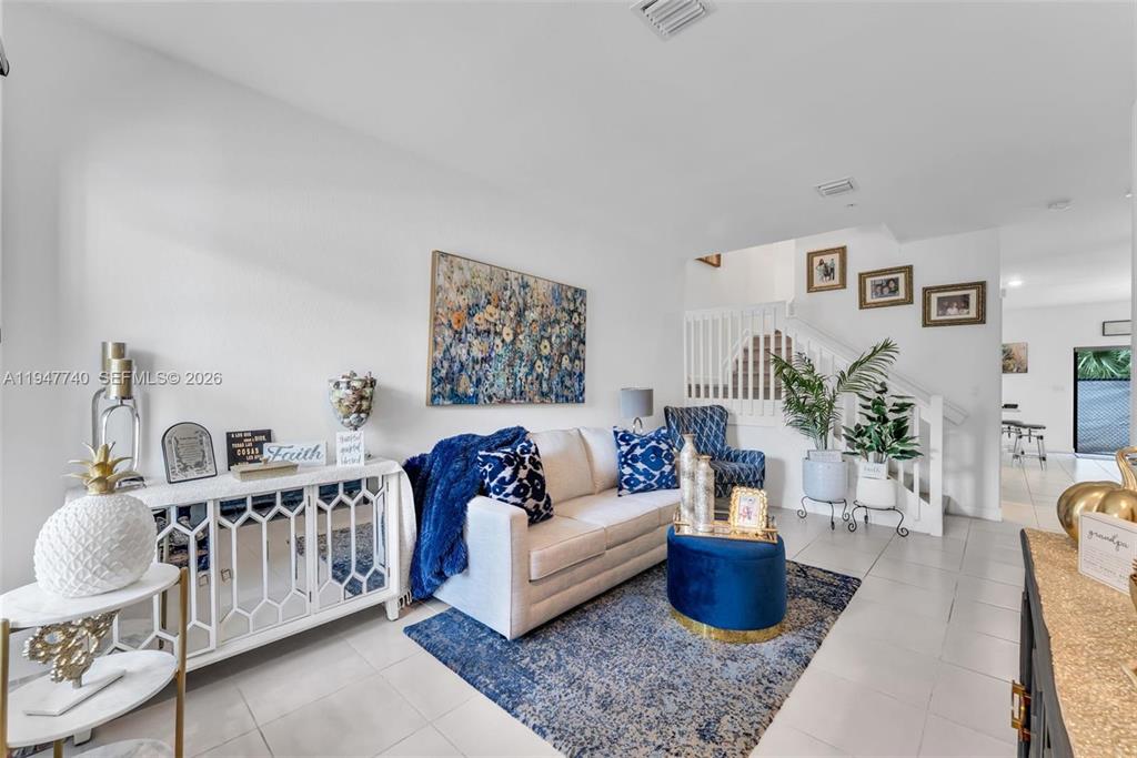 Investment property for sale in Pembroke Pines, VA
