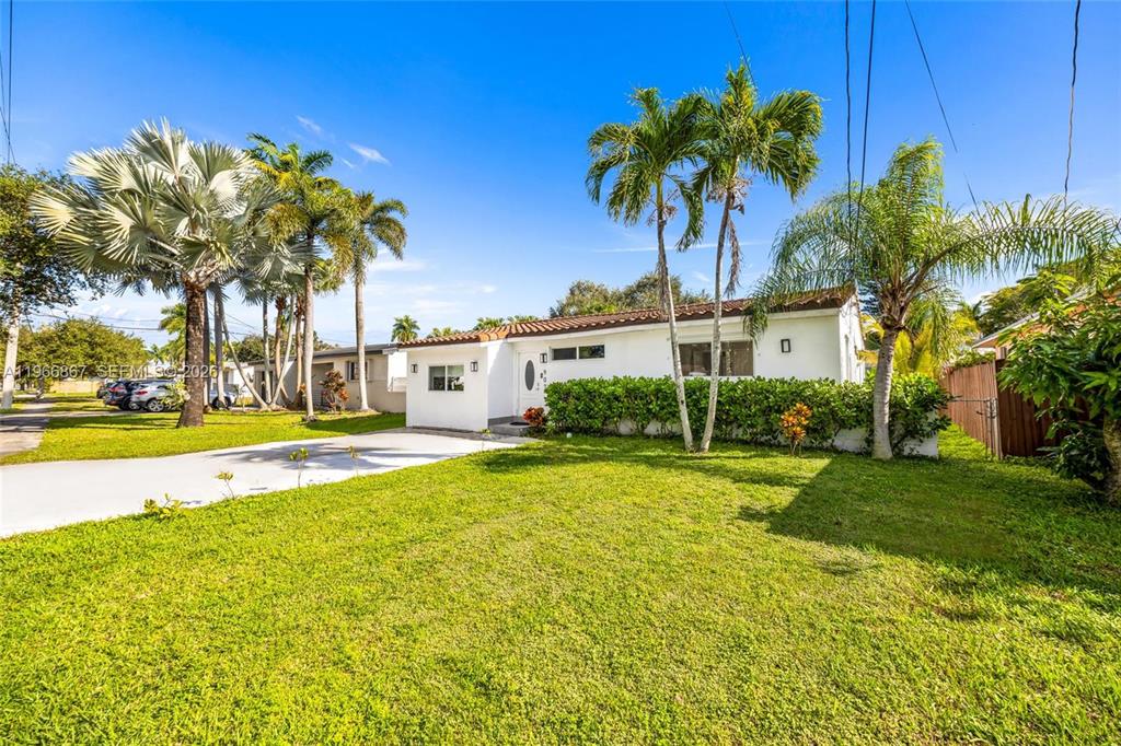 Investment property for sale in Hollywood, VA