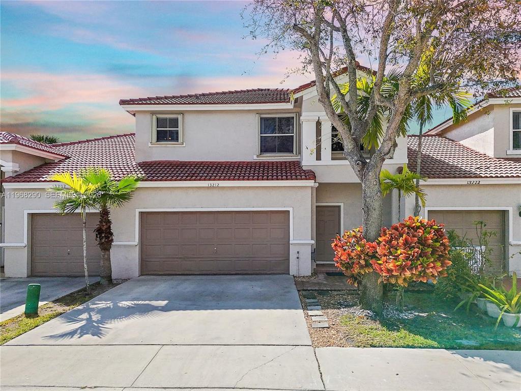 Investment property for sale in Pembroke Pines, VA