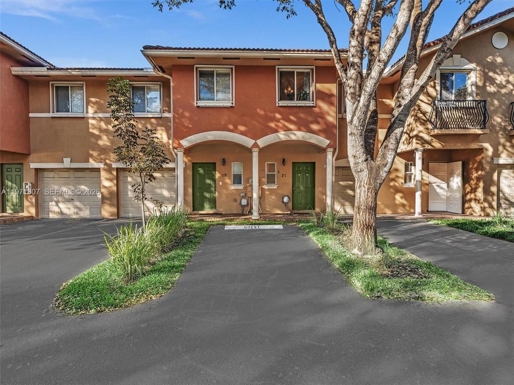 Investment property for sale in Hallandale Beach, VA
