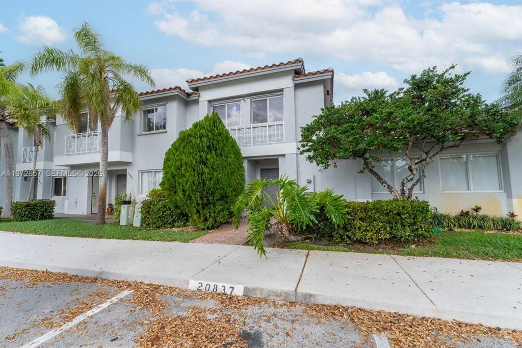 Investment property for sale in Pembroke Pines, VA