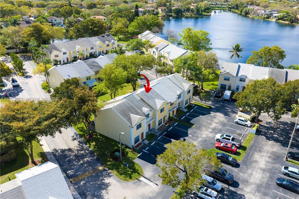 Investment property for sale in Cooper City, VA