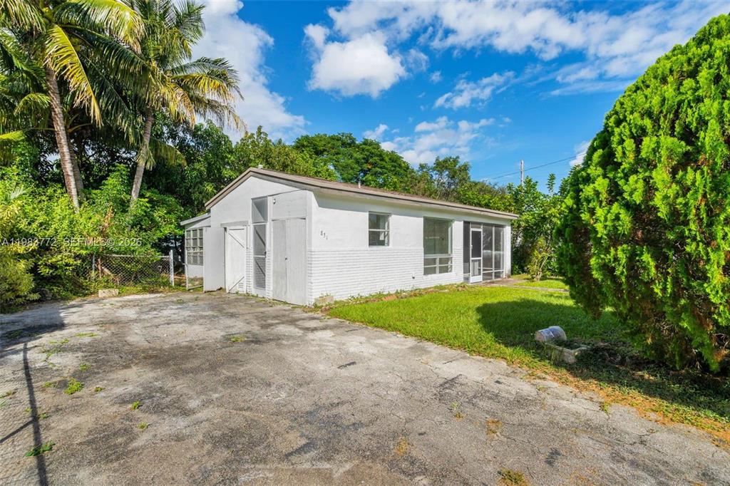 Investment property for sale in Hollywood, VA