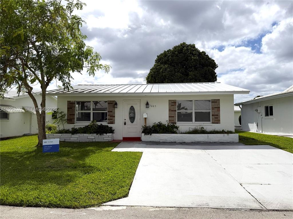 Investment property for sale in Tamarac, VA