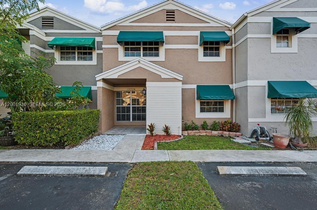 Investment property for sale in Cooper City, VA