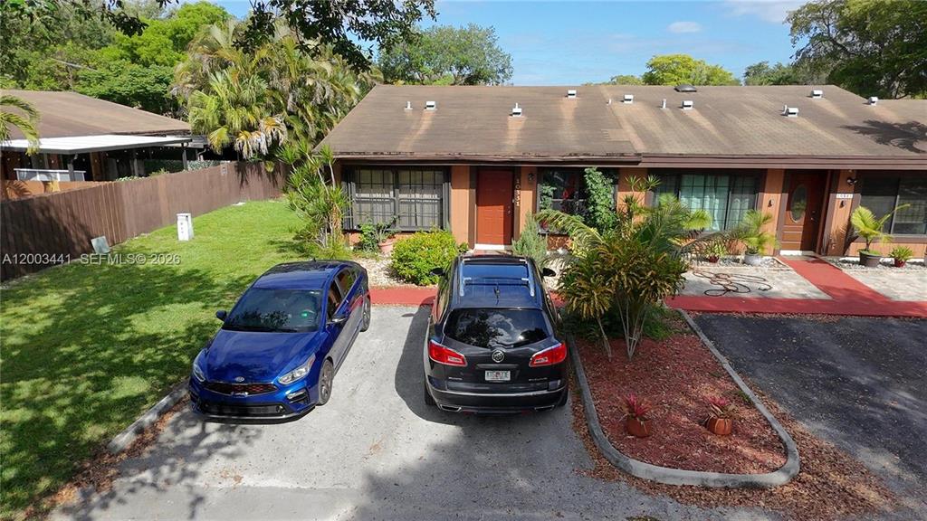 Investment property for sale in Pembroke Pines, VA