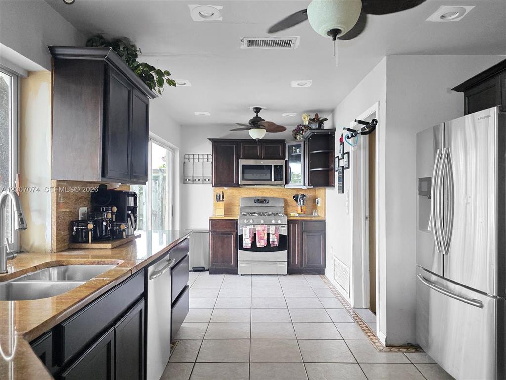 Investment property for sale in Sunrise, VA