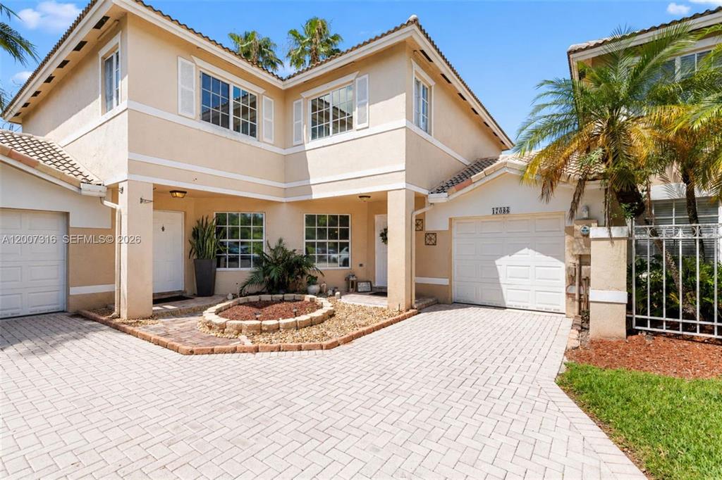Investment property for sale in Pembroke Pines, VA