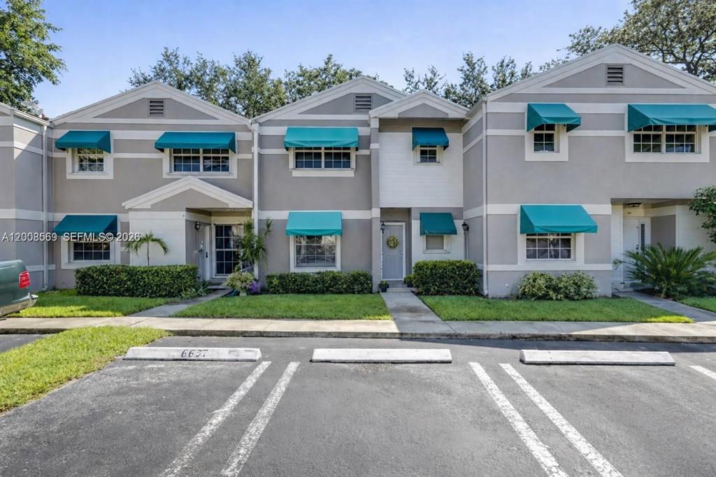 Investment property for sale in Cooper City, VA