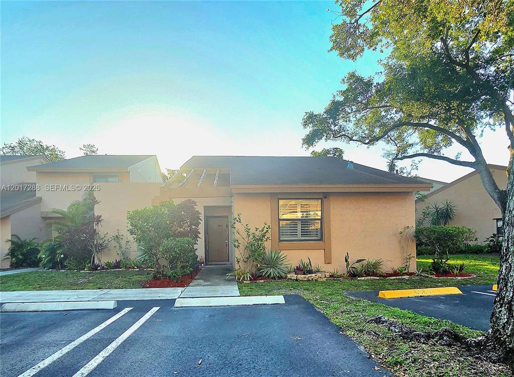 Investment property for sale in Cooper City, VA