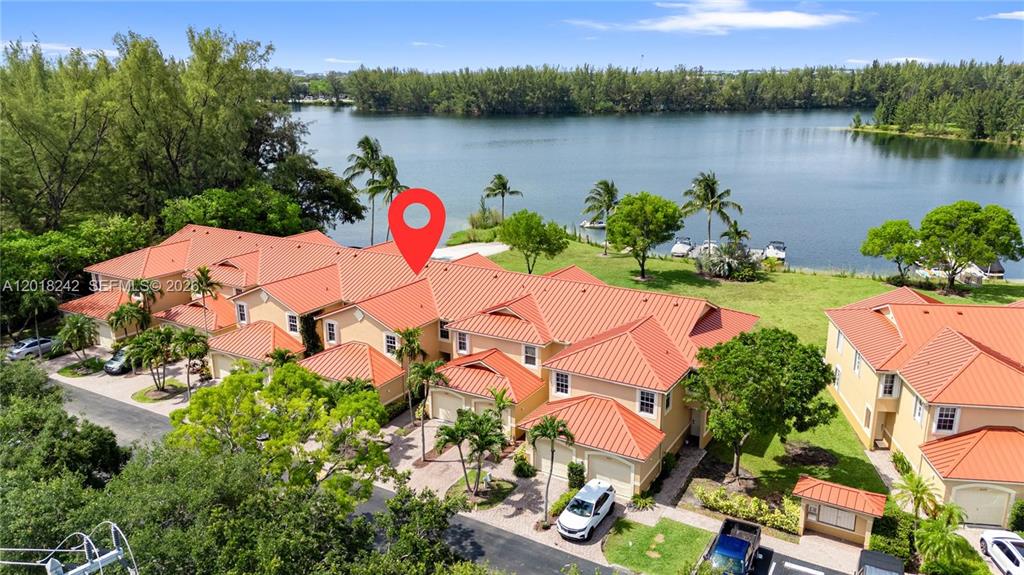 Investment property for sale in Deerfield Beach, VA