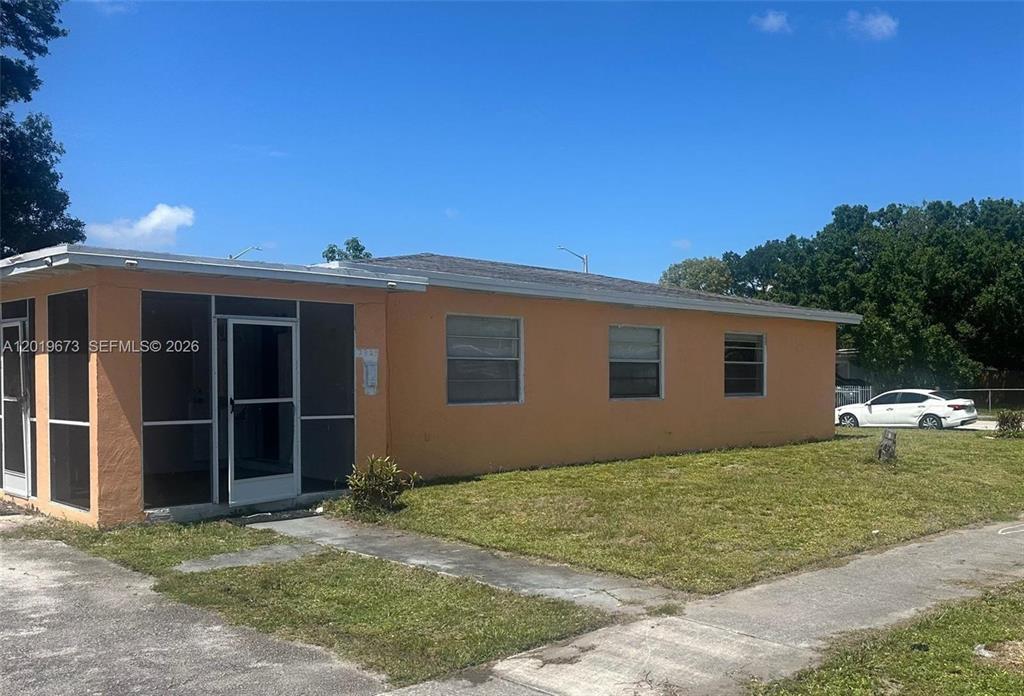 Investment property for sale in Fort Lauderdale, VA