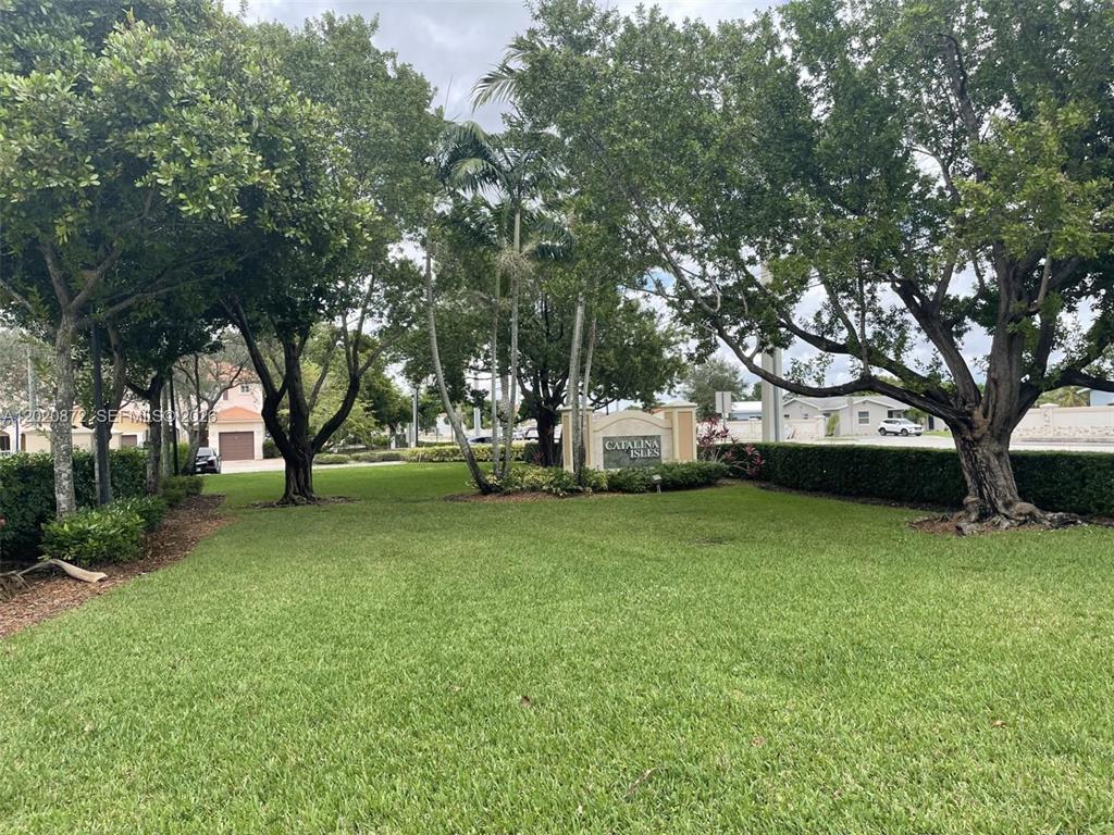 Investment property for sale in Tamarac, VA
