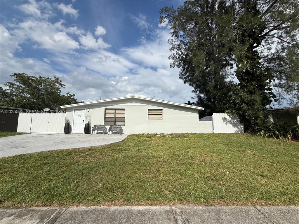 Investment property for sale in Davie, VA