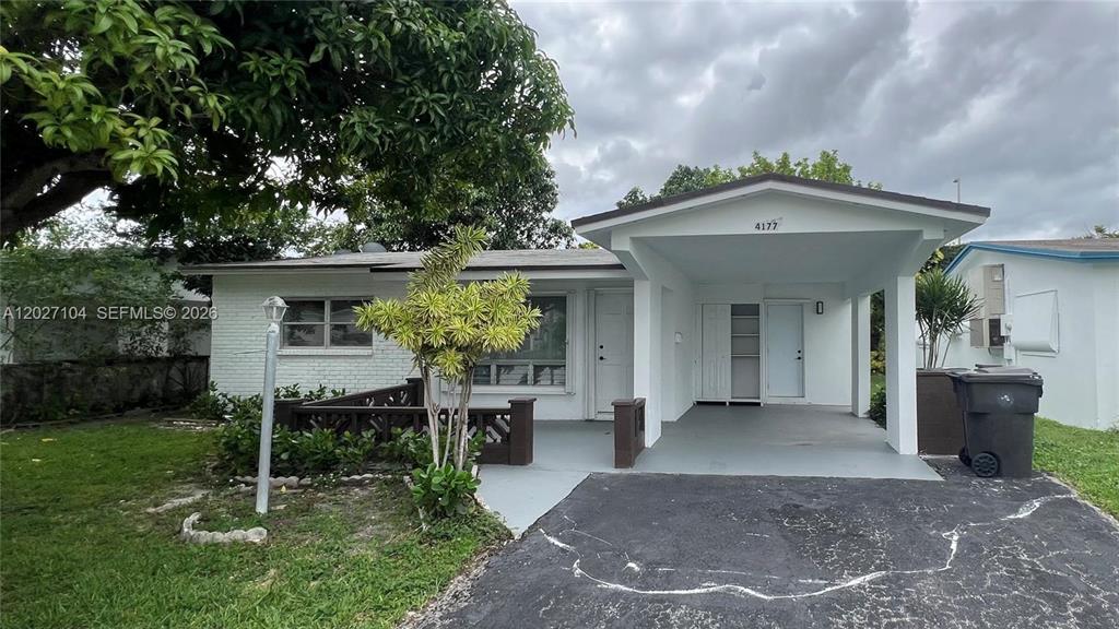 Investment property for sale in Lauderdale Lakes, VA