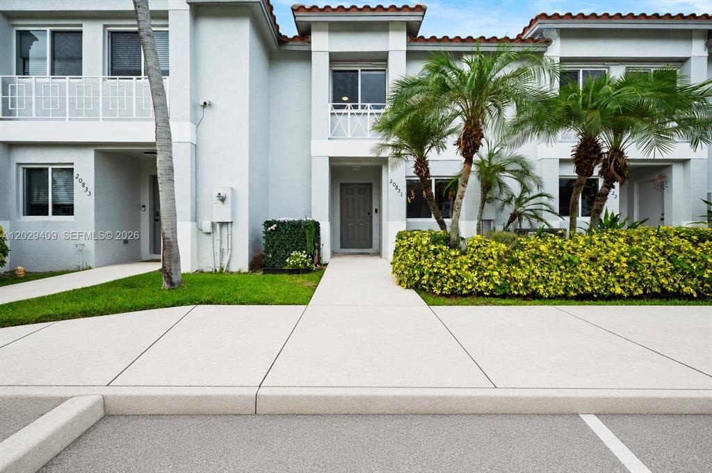 Investment property for sale in Pembroke Pines, VA