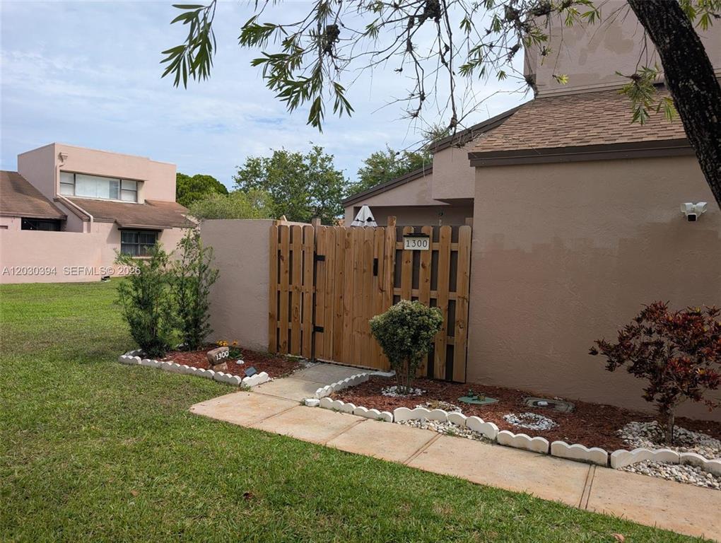 Investment property for sale in Pembroke Pines, VA