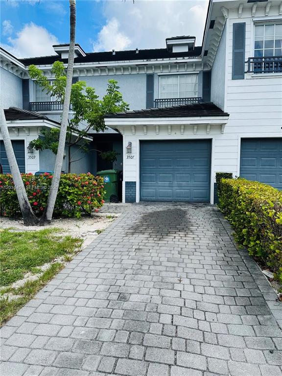 Investment property for sale in Lauderhill, VA