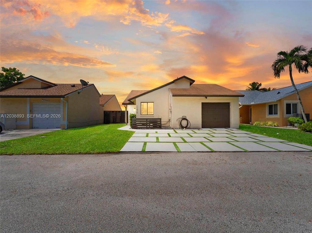 Investment property for sale in Pembroke Pines, VA