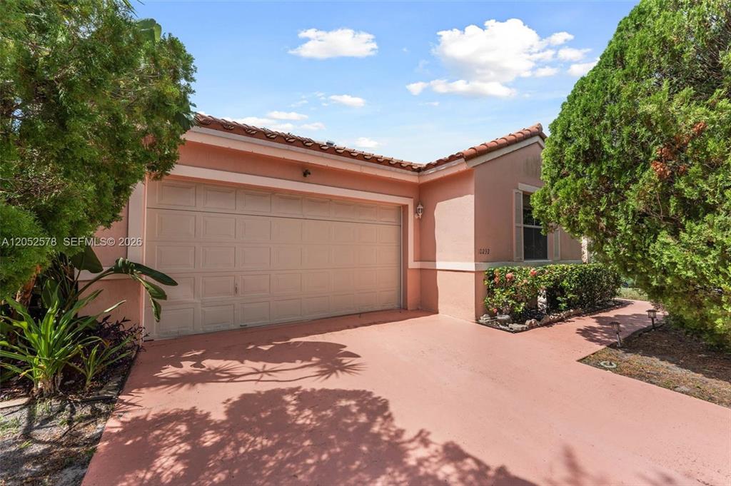 Investment property for sale in Pembroke Pines, VA