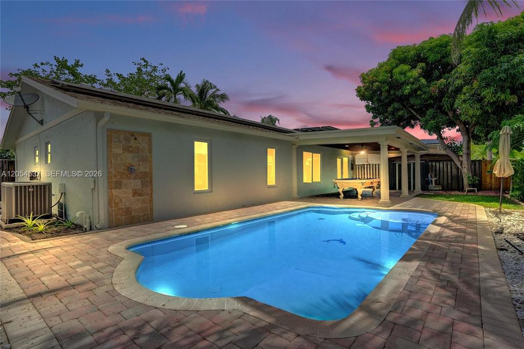 Investment property for sale in Deerfield Beach, VA
