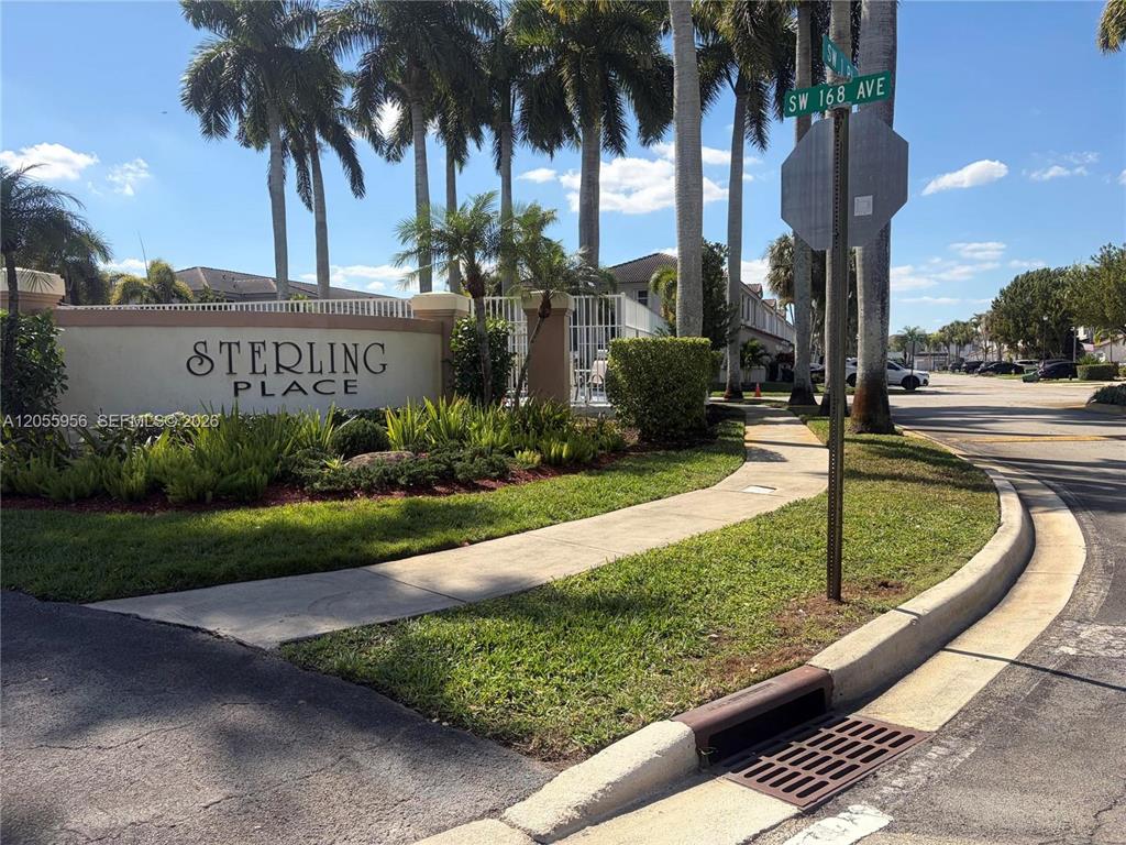 Investment property for sale in Pembroke Pines, VA