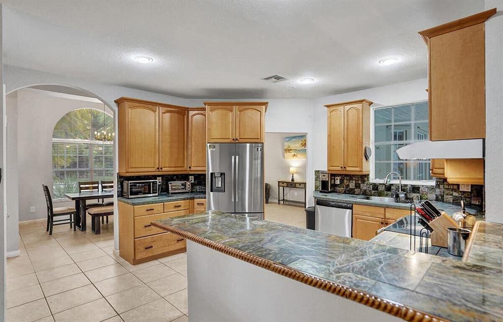 Investment property for sale in Fort Lauderdale, VA