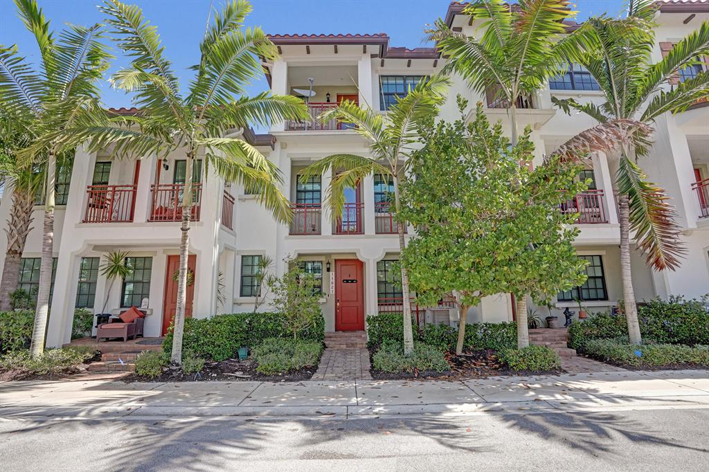 Investment property for sale in Pembroke Pines, VA