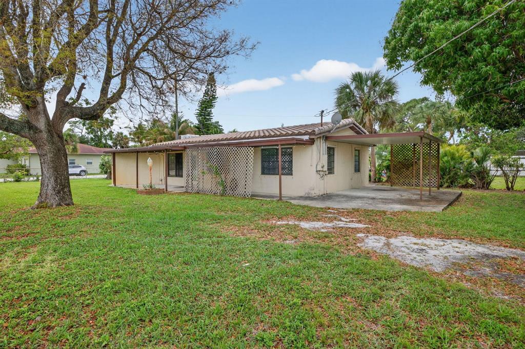Investment property for sale in Oakland Park, VA