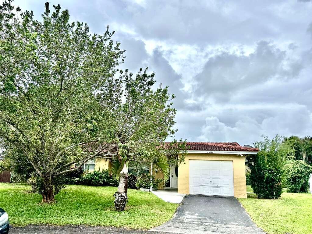Investment property for sale in Coral Springs, VA