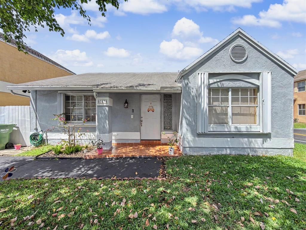 Investment property for sale in Pembroke Pines, VA