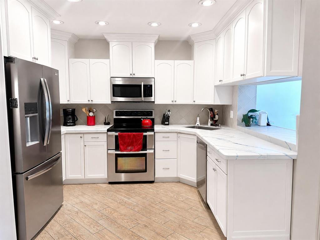 Investment property for sale in Fort Lauderdale, VA