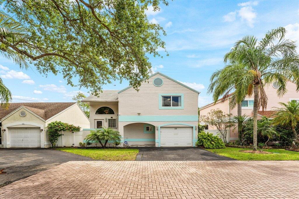 Investment property for sale in Pembroke Pines, VA