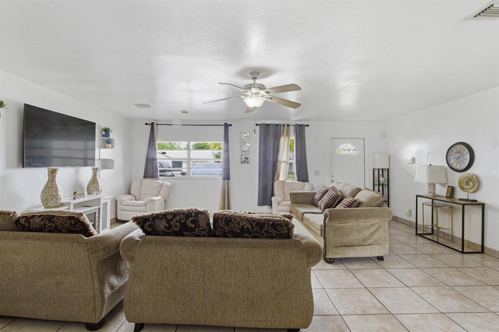 Investment property for sale in North Lauderdale, VA