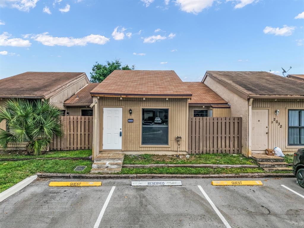 Investment property for sale in Davie, VA