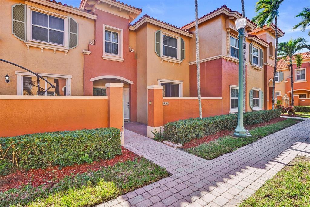 Investment property for sale in Fort Lauderdale, VA