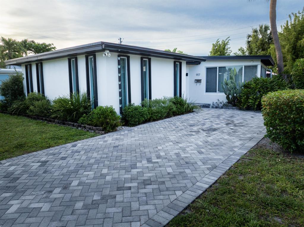 Investment property for sale in Fort Lauderdale, VA