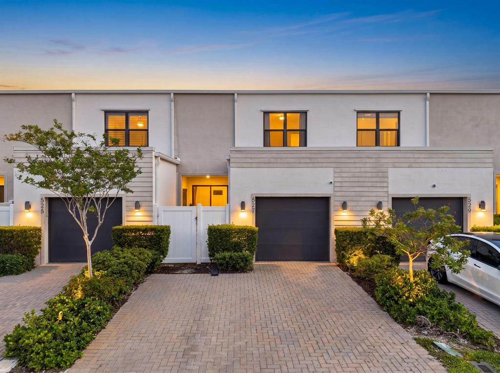 Investment property for sale in Fort Lauderdale, VA