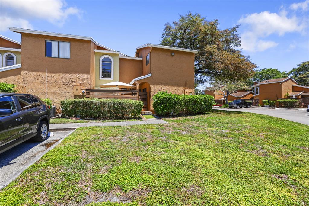 Investment property for sale in Tamarac, VA