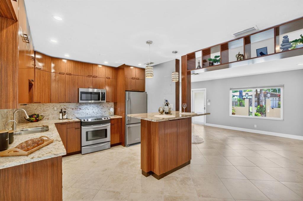Investment property for sale in Fort Lauderdale, VA
